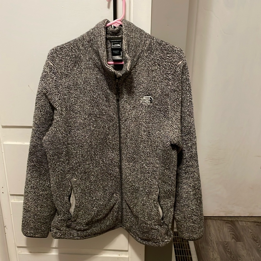 The North Face Women’s Size Xl Black and White Ombre Mix In Color.